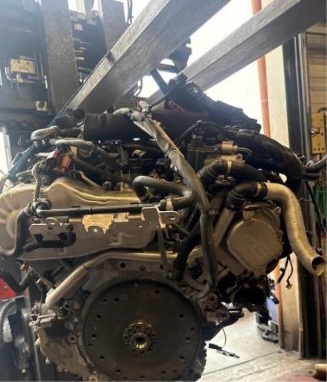Motor Audi A8