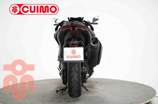 YAMAHA TMAX 560