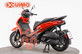 PIAGGIO BEVERLY 300 HPE