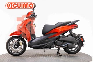 PIAGGIO BEVERLY 300 HPE
