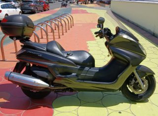 Yamaha Majesty 400 Maxi Scooter