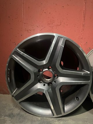 Llantas AMG 21