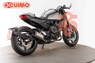 CFMOTO 700 CL-X SPORT