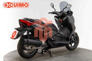 YAMAHA XMAX 125