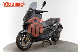 YAMAHA XMAX 125