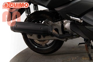YAMAHA XMAX 125