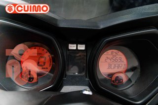 YAMAHA XMAX 125