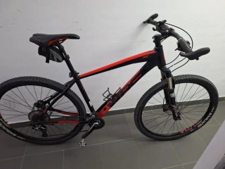 Bicicleta MTB Talla L Precio negociable.
