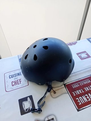 Casco Oxelo Negro Patinete 55-58cm