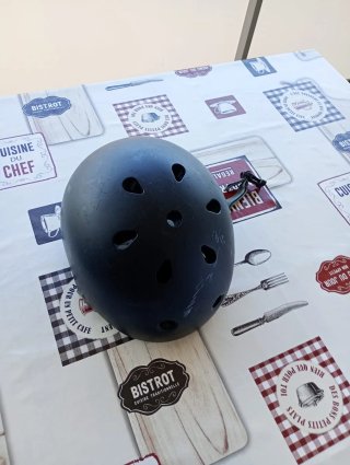 Casco Oxelo Negro Patinete 55-58cm