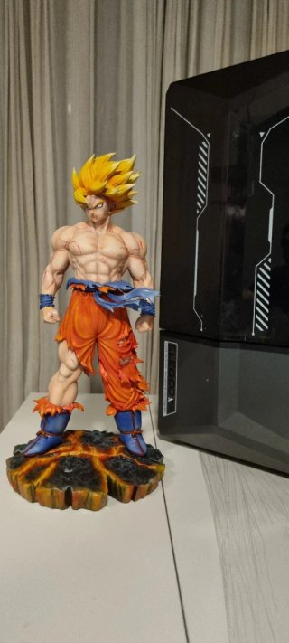 Figura Goku SSJ Namek