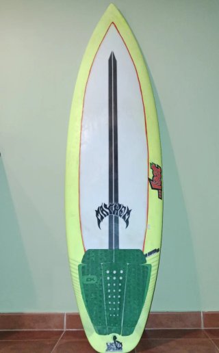 Tablas de surf Lost y Chilli