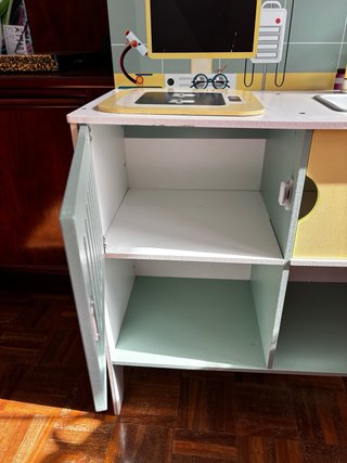 Juguete veterinario madera Ikea