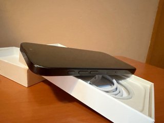 iPhone 16 Pro 128GB Titanio Negro