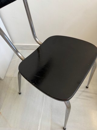 Silla Vintage Negra y Plateada