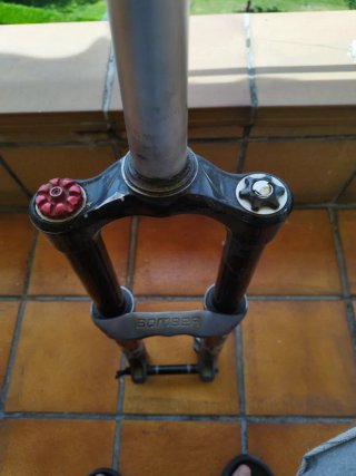 Horquilla Marzocchi Bomber Z2 MTB