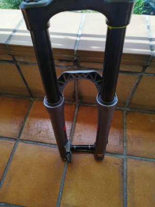 Horquilla Marzocchi Bomber Z2 MTB