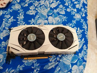 ASUS GTX 1070 8GB VRAM Tarjeta Gráfica