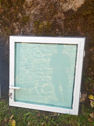 Puerta doble de aluminio blanca