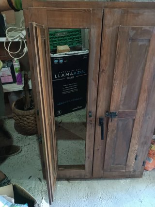 Ventana de madera