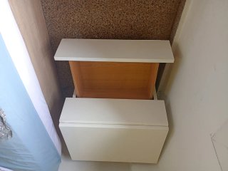 2 Mesitas de Noche Blancas
