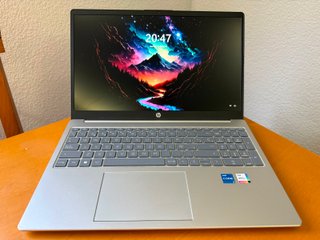 Portátil HP 15 i5 16GB 512GB Plata
