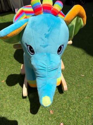 Elefante balancín BIECO nuevo a estrenar