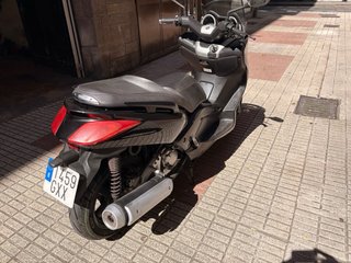 Yamaha XMAX 250cc Negra