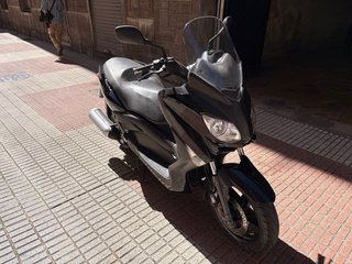 Yamaha XMAX 250cc Negra