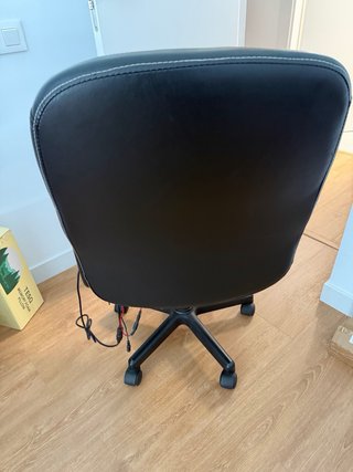 Silla de oficina con masaje y mando – Muy cómoda