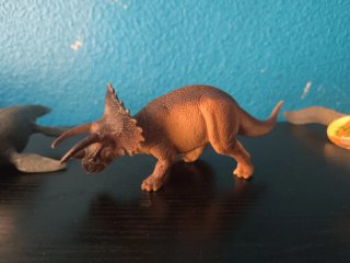 Muñecos dinosaurios (4 unidades)