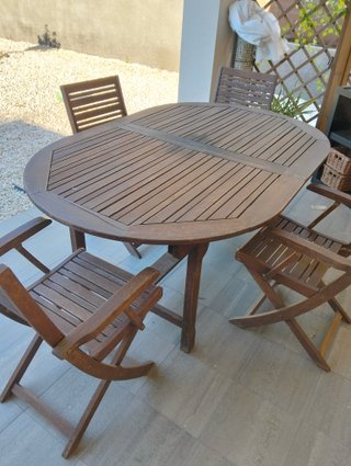 Conjunto de 4 sillas y mesa de jardín madera