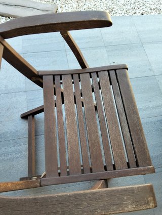 Conjunto de 4 sillas y mesa de jardín madera