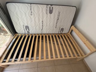 Cama IKEA NEIDEN + Somier Luroy + Colchón