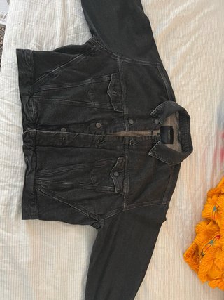 Chaqueta vaquera negra