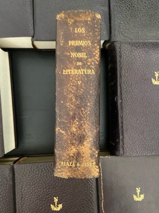Colección Premios Nobel Literatura, P&J, 10 tomos