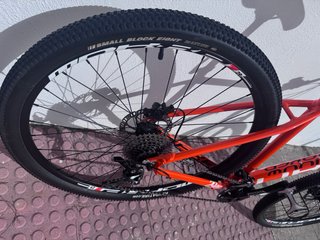 Bicicleta Montaña Mondraker Leader 29”