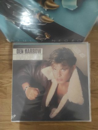 Maxi Singles 4 x 24euros