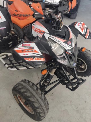 Quad Polaris Predator 500 Negro/Naranja