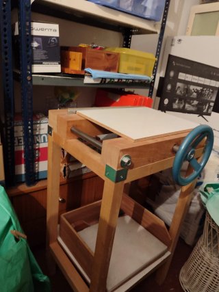 Prensa de encuadernación de madera y metal