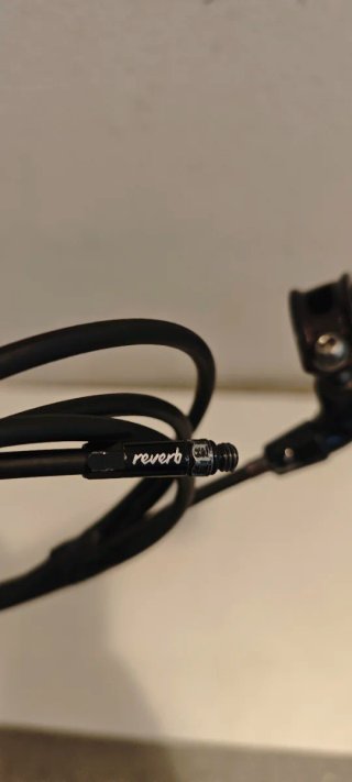 Pulsador Tija RockShox Reverb