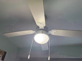2 Lámpara Ventilador Techo Blanca, 15 euros 1