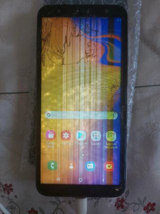 Samsung J4+
