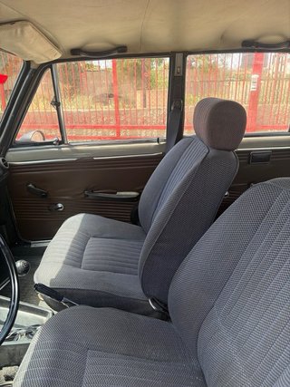 SEAT 124 124