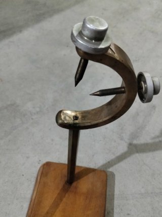 Jamonero artesanal vintage madera y metal