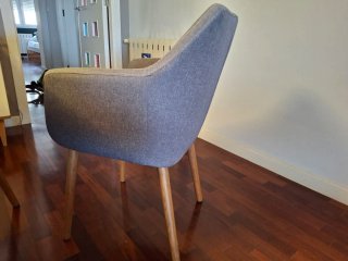 4 Sillas Comedor Tapizadas. Muy cómodas .