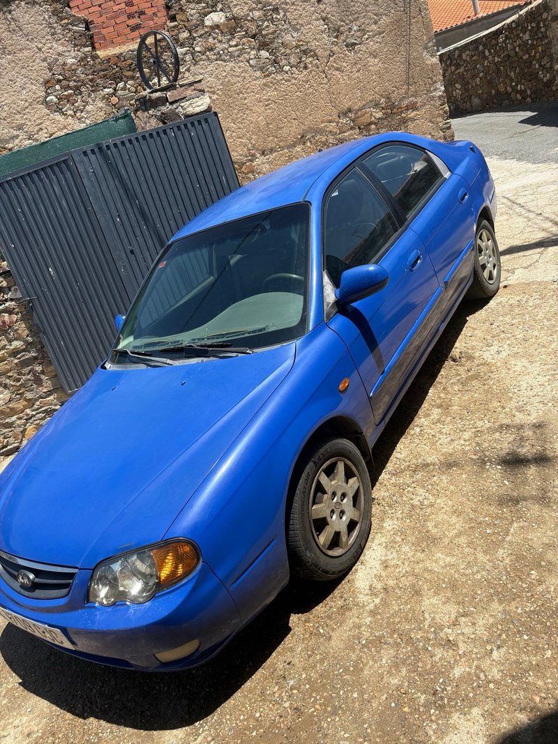 KIA Shuma 2004 - foto 1