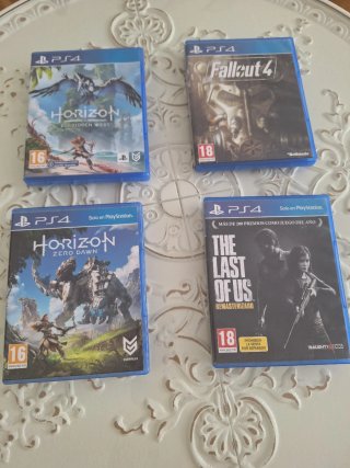 PS4 Pro + SSD 1TB + HDD 1TB + 2 mandos + 14 juegos