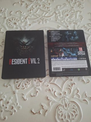 PS4 Pro + SSD 1TB + HDD 1TB + 2 mandos + 14 juegos