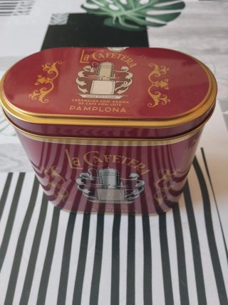 Caja metálica vintage La Cafetera